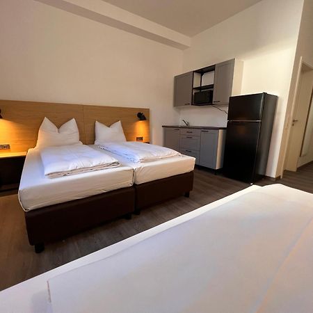 24Seven Apartments - Self Check-In Altdorf  Eksteriør billede