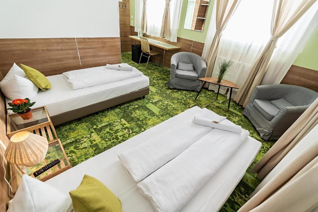 24Seven Apartments - Self Check-In Altdorf  Eksteriør billede