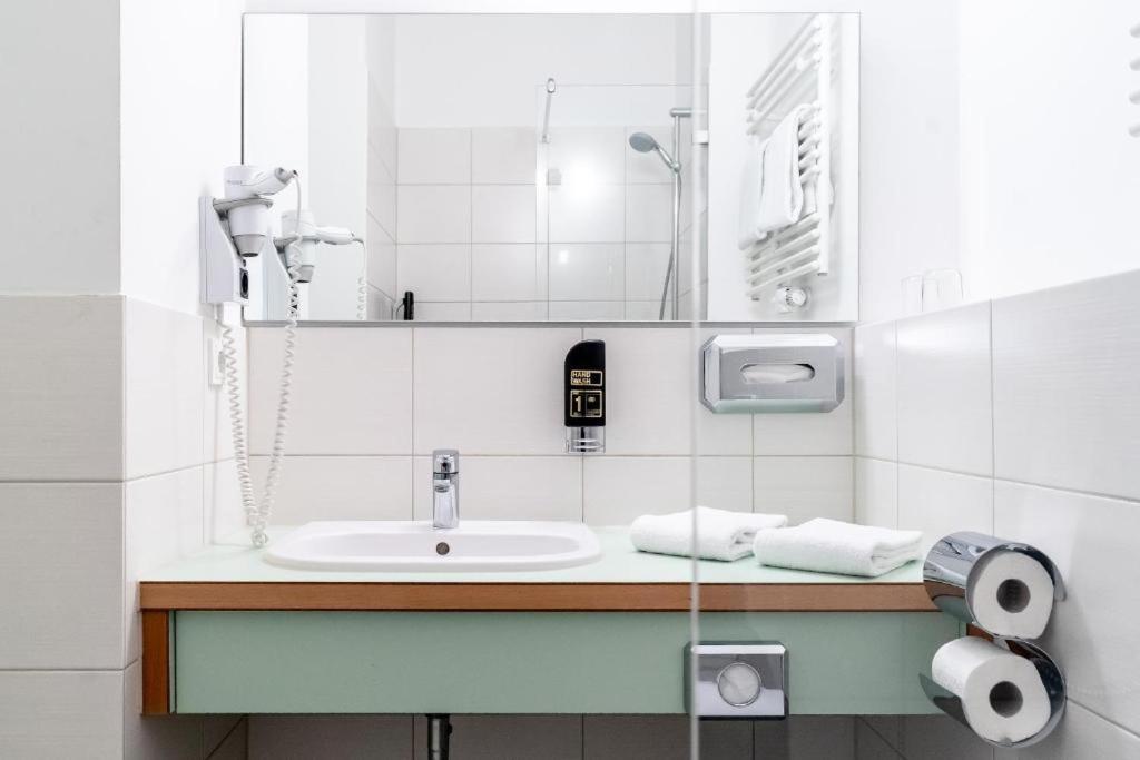 24Seven Apartments - Self Check-In Altdorf  Eksteriør billede