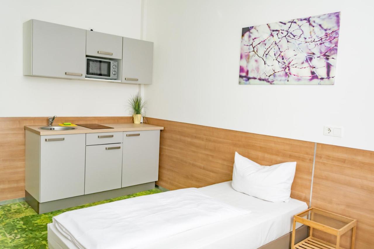 24Seven Apartments - Self Check-In Altdorf  Eksteriør billede